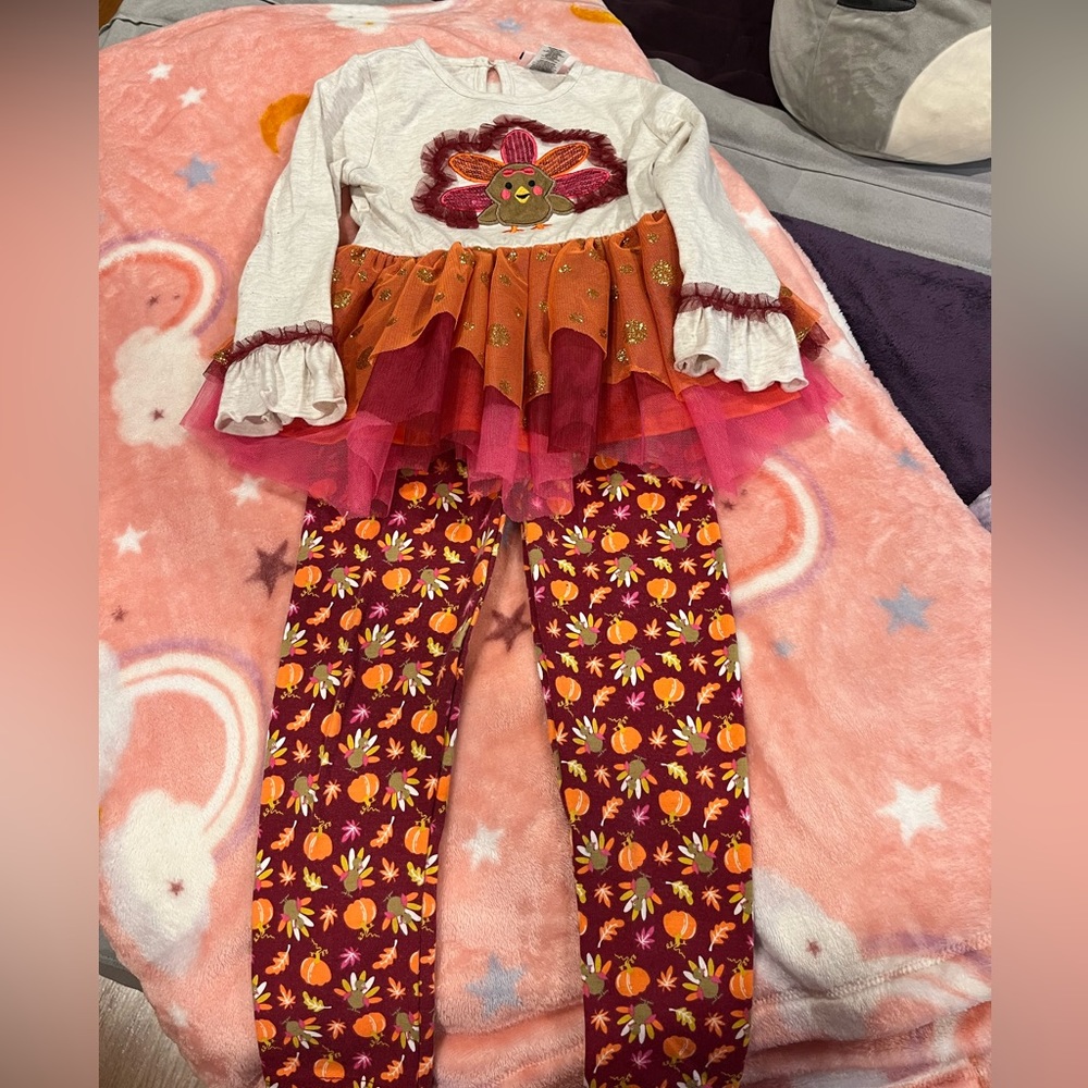 Little Lass Thanksgiving outfit
